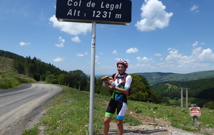 Montée facile pour Marie Claude avec en plus 2 jolis Cèpes ramassés dans l’ascension ...